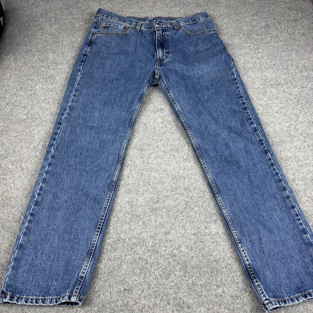 Levi's 505 Jeans Men's 36x32 Regular Fit Straight Leg‎ Blue Denim Medium Wash